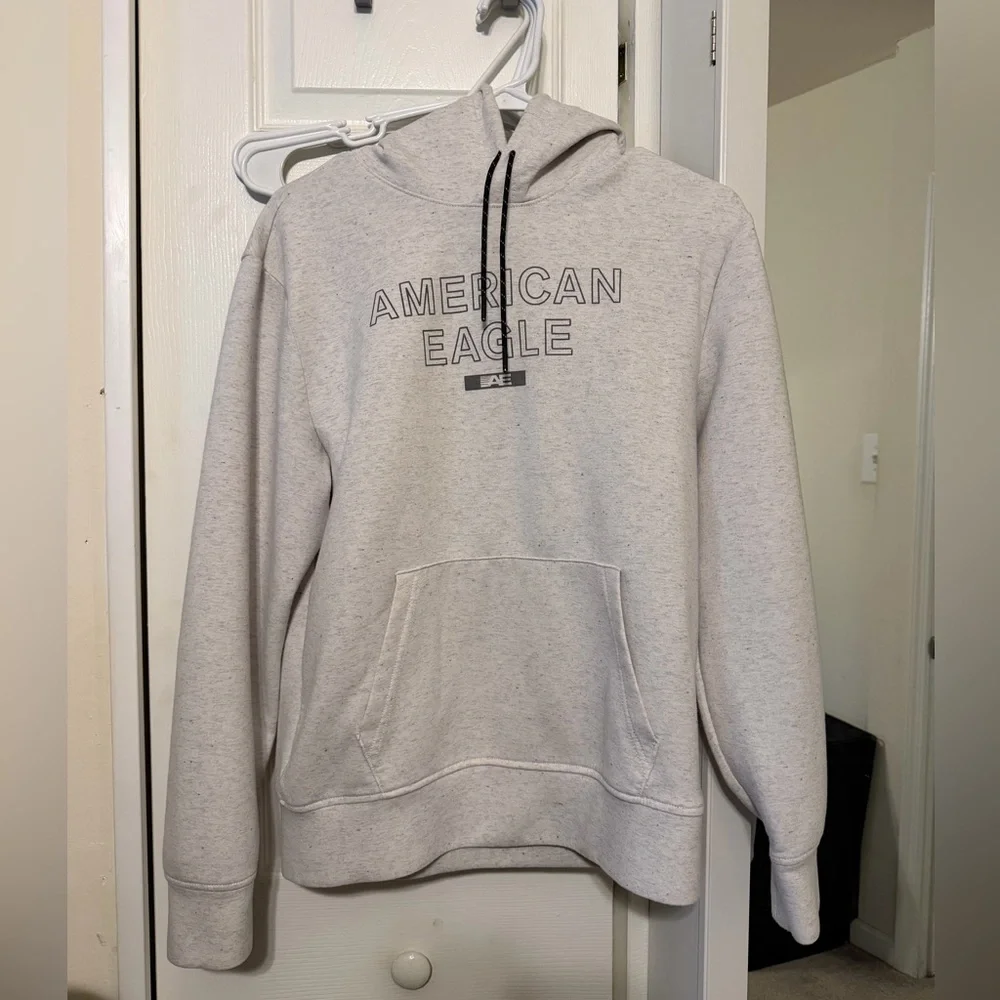 American Eagle Mens Light Gray Hoodie - Picture 5 of 8